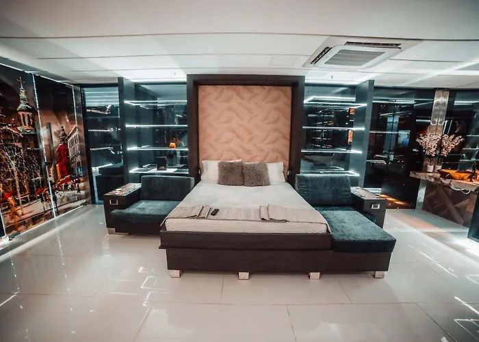 1Million Luxury Suites
