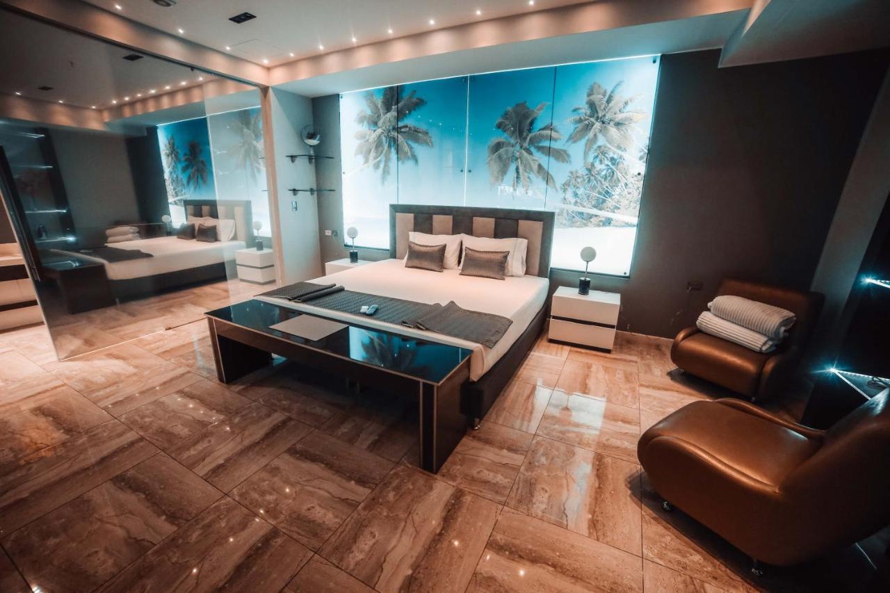 1million Luxury Medellin
