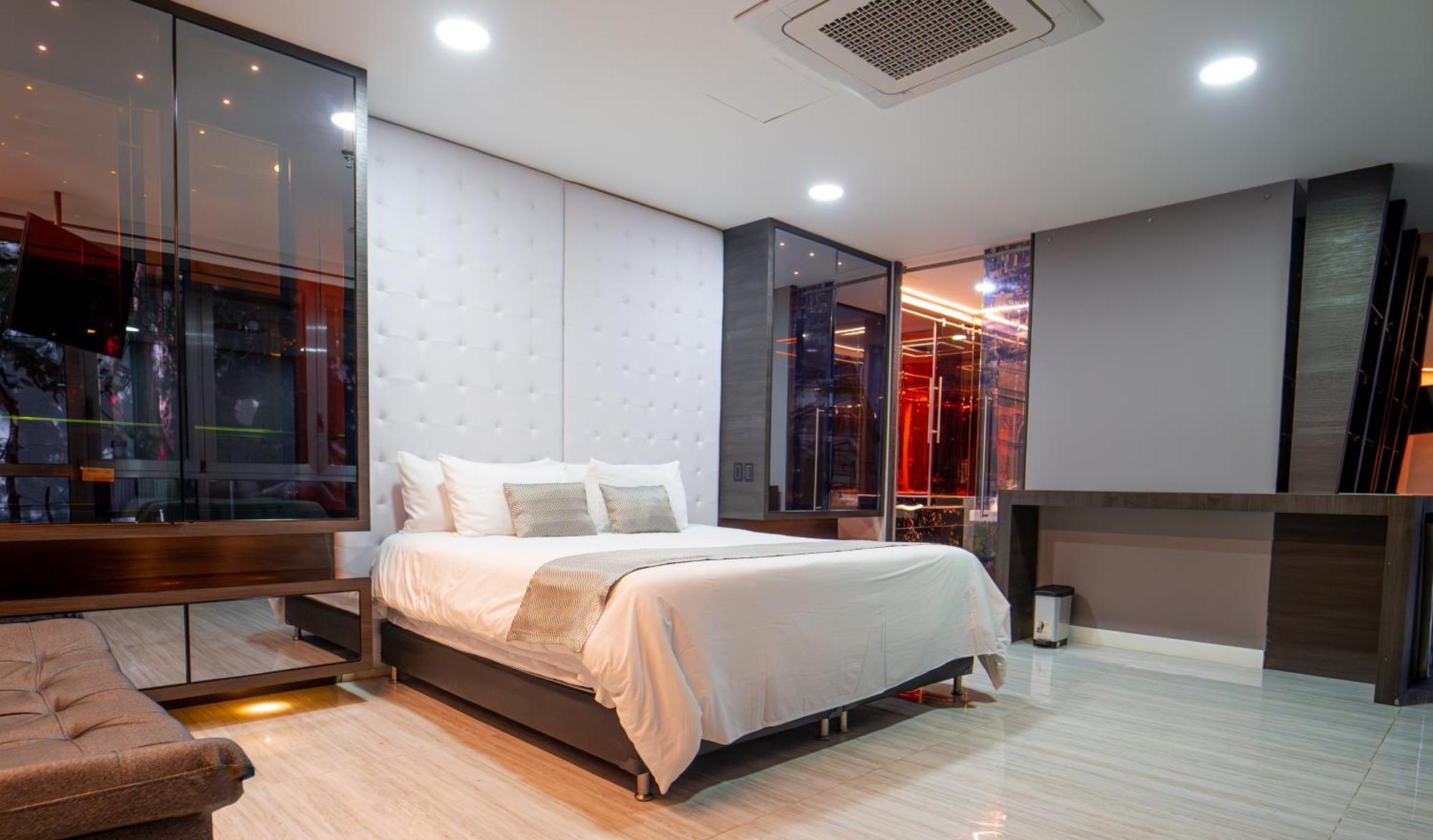1million Luxury Apartment